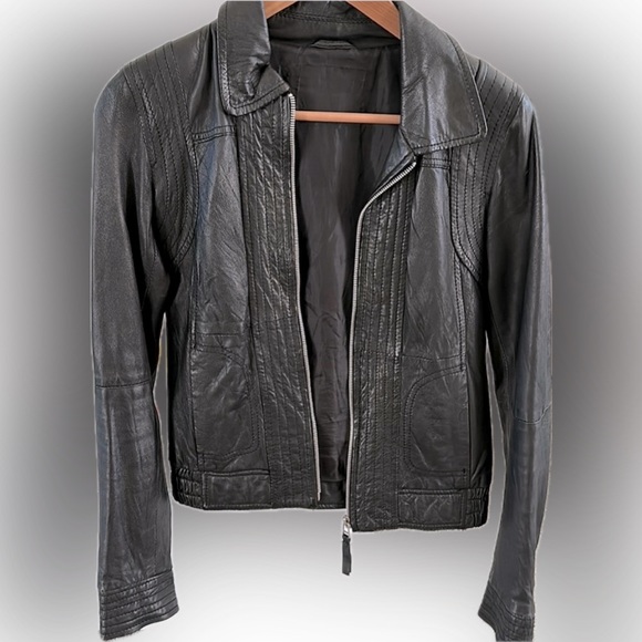 EUC! - ZARA Lightweight Genuine Leather Zip-Up Black Jacket. Size Small. - Picture 6 of 6